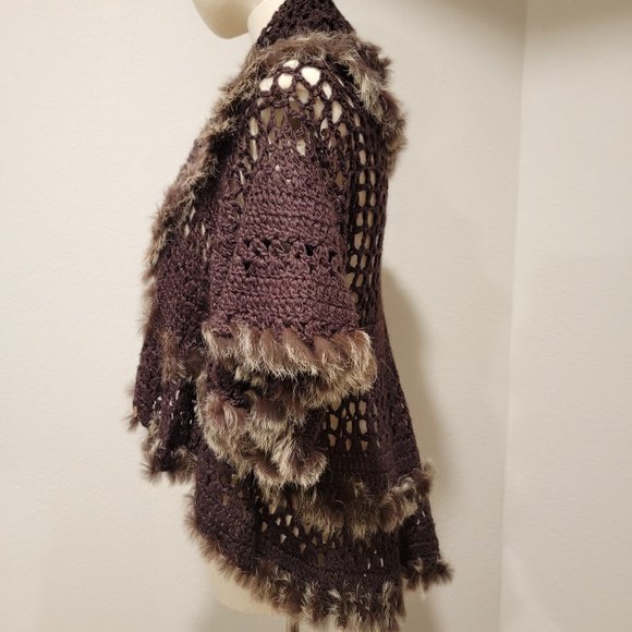 Sloni Women's Sweater w/Fur Trim, Longer in Back, L/XL. Excellent Cond! - Picture 2 of 3